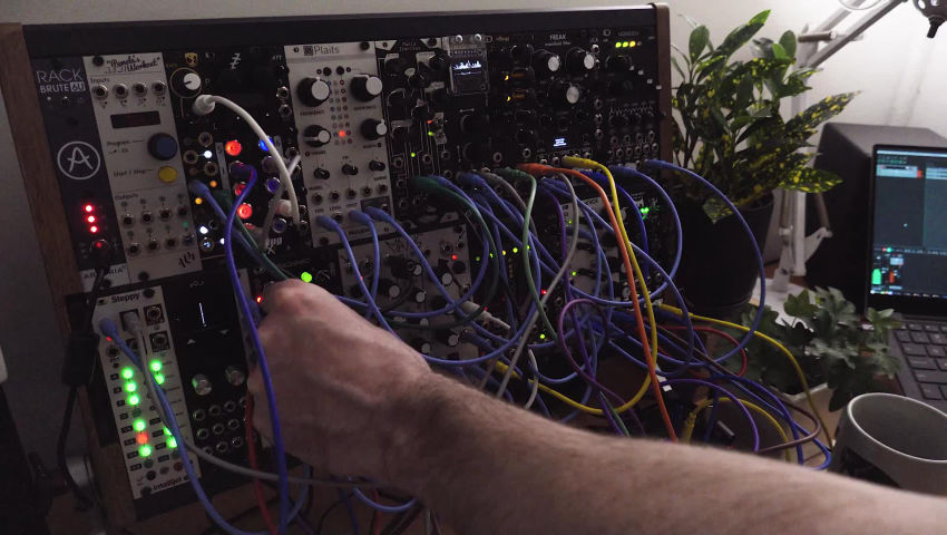 Bouncing Ball - Diode Zone